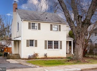 116 W Cameron Rd, Falls Church, VA 22046