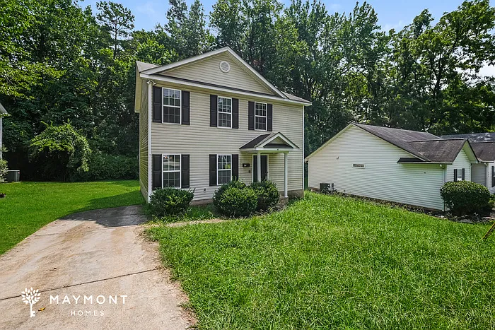 3 bed, 2.5 bath, 1300 sqft, $1,875 — Photo 2