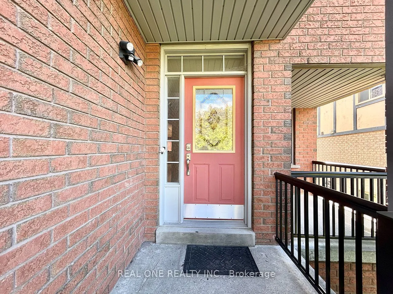 3 bed, $3,400 — Photo 2