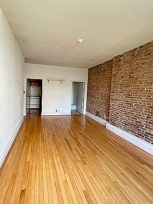 2nd image of 329 W 88th St Floor 4