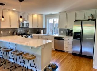 929 18th Ave #B, Seattle, WA 98122