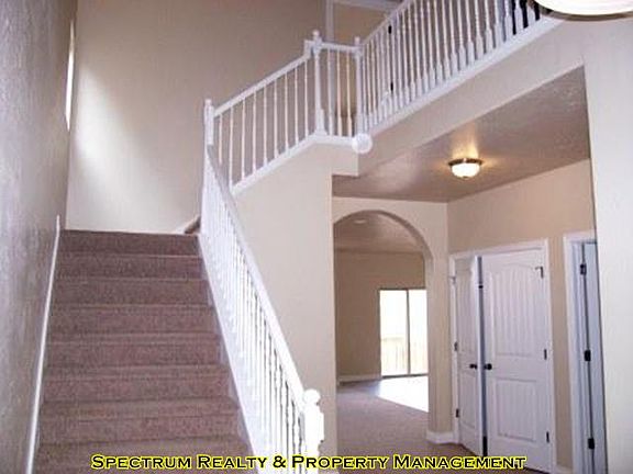 2nd image of 5129 N Fox Hollow Way