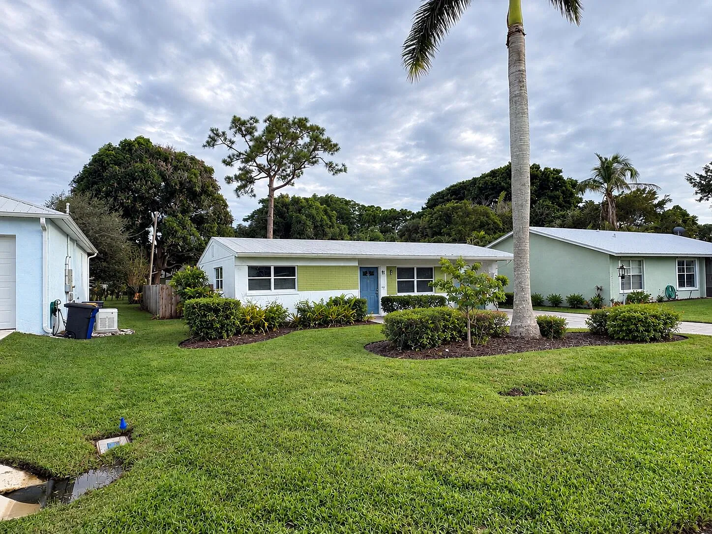 2 bed, 1.0 bath, 1030 sqft, $3,500 — Photo 2