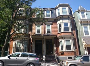 27 Old Harbor St, South Boston, MA 02127