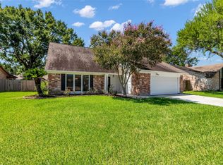 11110 Sageknight Dr, Houston, TX 77089