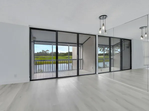 1303 Bridgewood Drive, Boca Raton, FL 33434