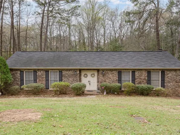 4800 Emerald Bay Dr, Northport, AL 35473