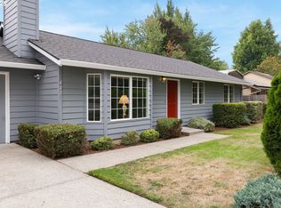 407 SE 202nd Ave, Portland, OR 97233