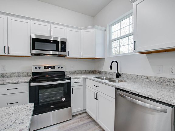5th image of 8589 Lake Marion Dr #1200