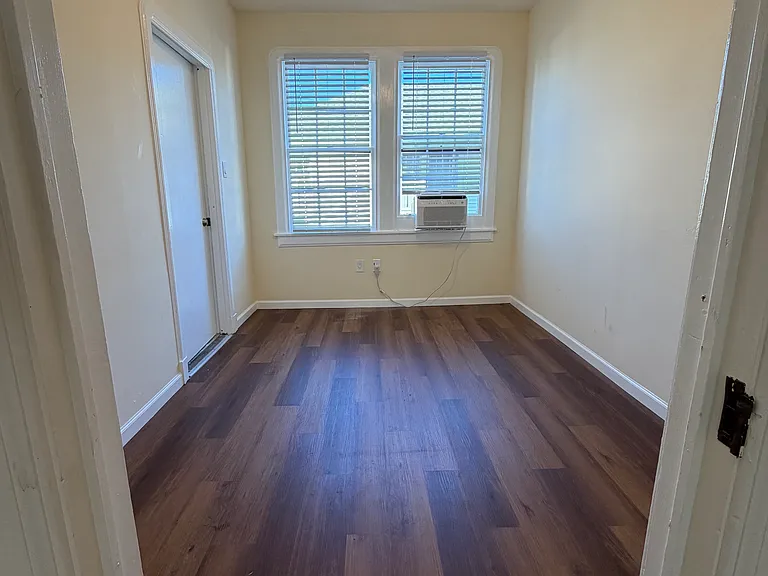 336 Harding St #B — Photo 7