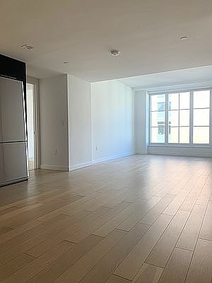 1st image of 535 W 43rd St #10NH