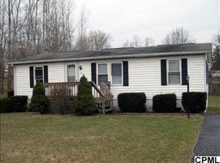 15 Killinger Rd, Etters, PA 17319