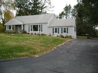 30 Blue Mountain Rd, Norwalk, CT 06851