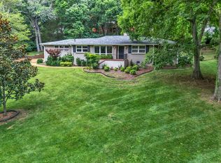 1314 Burton Valley Rd, Nashville, TN 37215