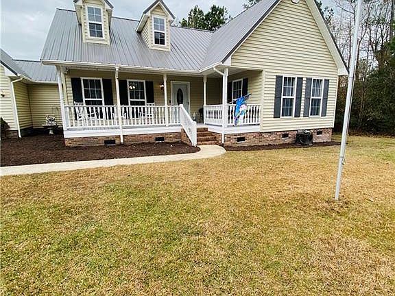 2nd image of 155 Dogwood Ave