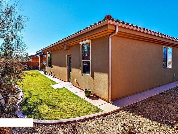 2nd image of 1795 N Snow Canyon Pkwy Unit 36