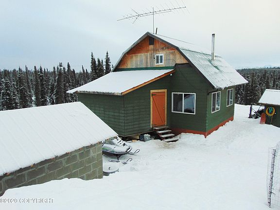 2nd image of 32358 Alpine Ave
