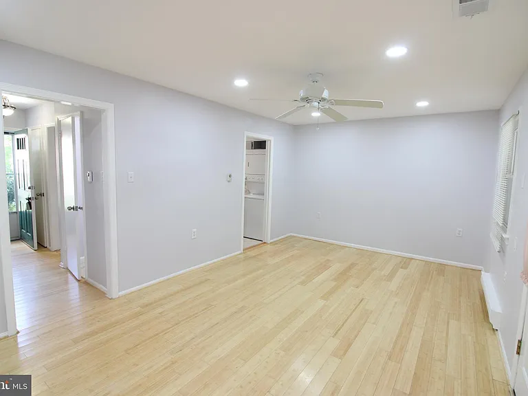311 Rock Spring Dr SW — Photo 8