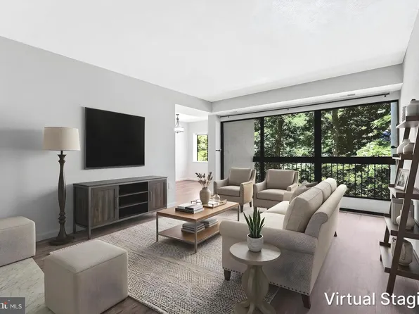 2210 Springwood Dr APT 107, Reston, VA 20191