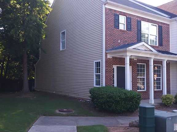 3rd image of 4828 Hairston Park Sq
