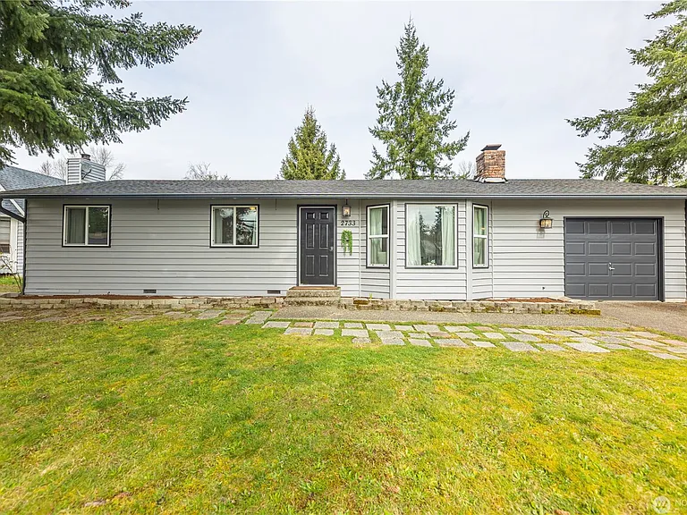 2733 174th St SE — Photo 1