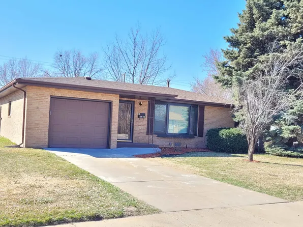 2120 W C, North Platte, NE 69101