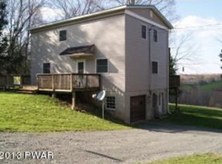 35 Wild Acres Rd, Lake Ariel, PA 18436