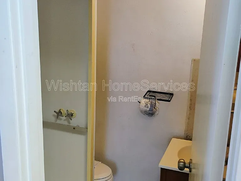 615 N Avery St #1 — Photo 5