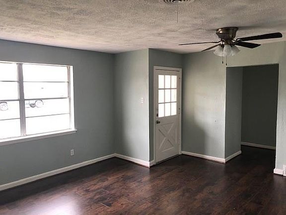 5th image of 3013 Dogwood Dr