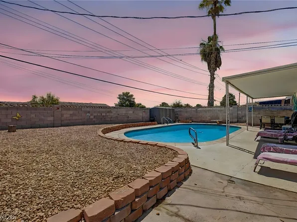 712 Saylor Way, Las Vegas, NV 89107