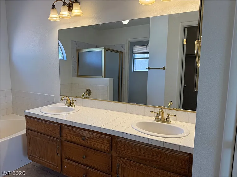 9509 Swan Bay Dr — Photo 47