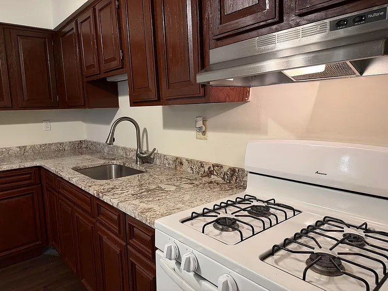 387 Union Ave #391 — Photo 3