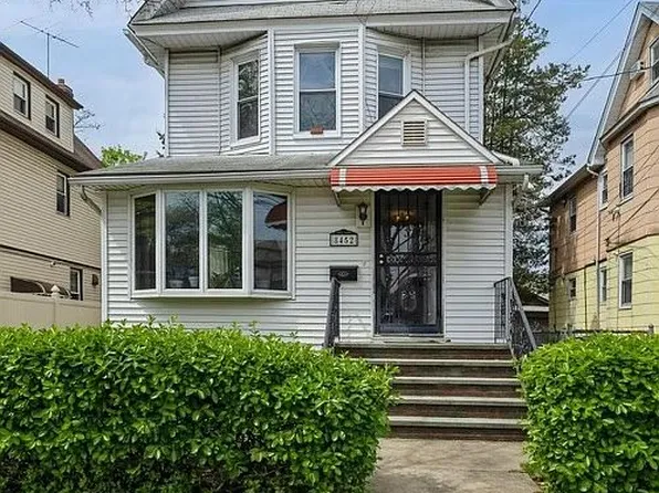 84-52 123rd St, Jamaica, NY 11415