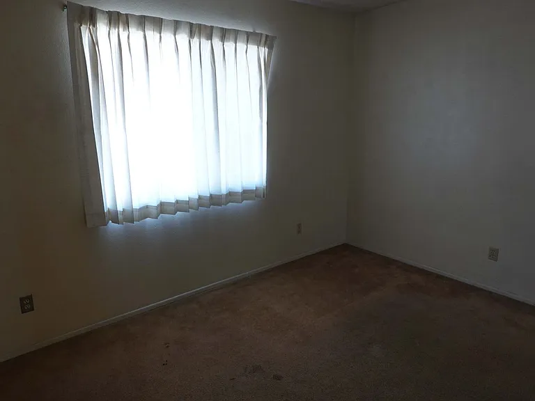 4609 Ellenwood Dr — Photo 12