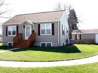 1009 19th St N, Moorhead, MN 56560