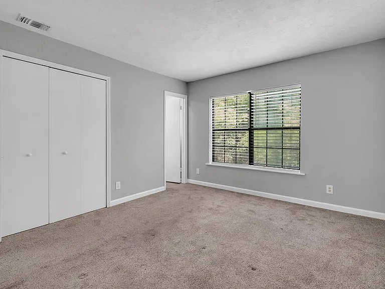 27 Sierra Rd — Photo 19