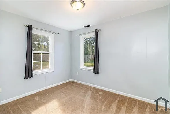 6077 Branch Hill Guinea Pike — Photo 2