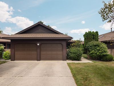 886 Hammond Pl N, Traverse City, MI, 49686