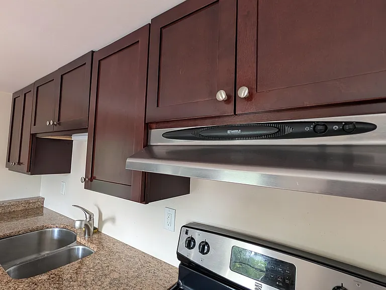 270 Richards Ave #4 — Photo 10