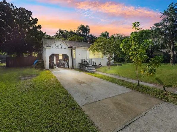 466 N Kentucky Ave, Umatilla, FL 32784