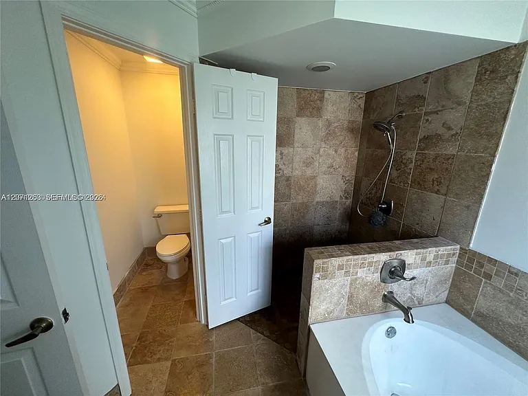 13274 NW 15th Ct — Photo 23