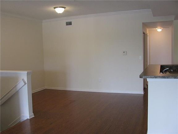 5th image of 5800 W Sample Rd #305