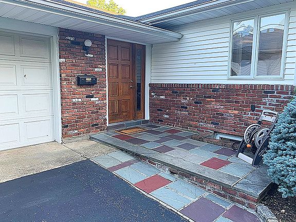 2nd image of 24 Lewis Ln