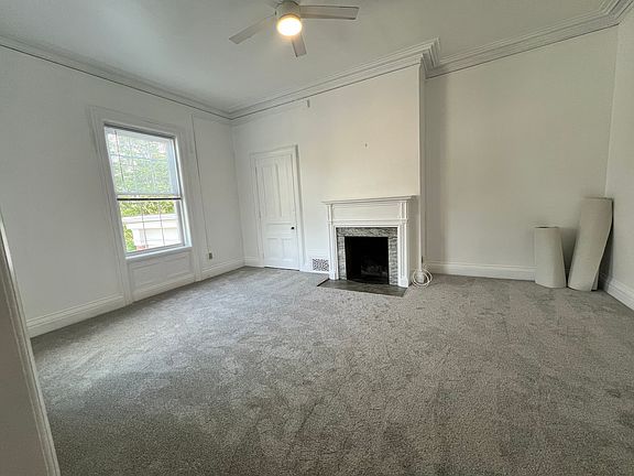 2nd image of 150 Waterman St #2R
