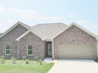 932 11th Ct, Pleasant Grove, AL 35127