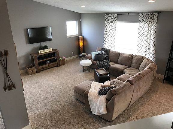 2nd image of 3552 Yukon Dr SW
