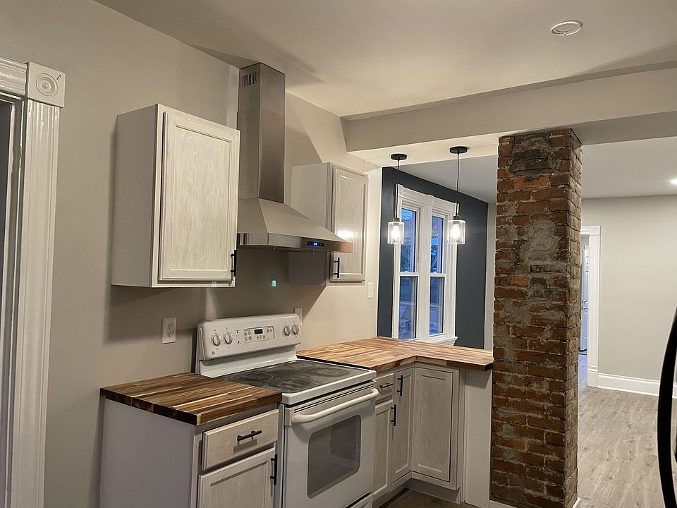 2nd image of 3940 Washington Ave