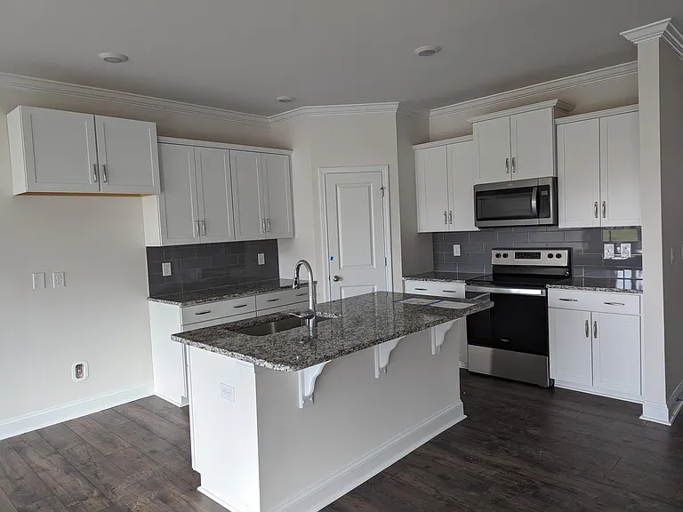 21 Cedar Hill Rd — Photo 7
