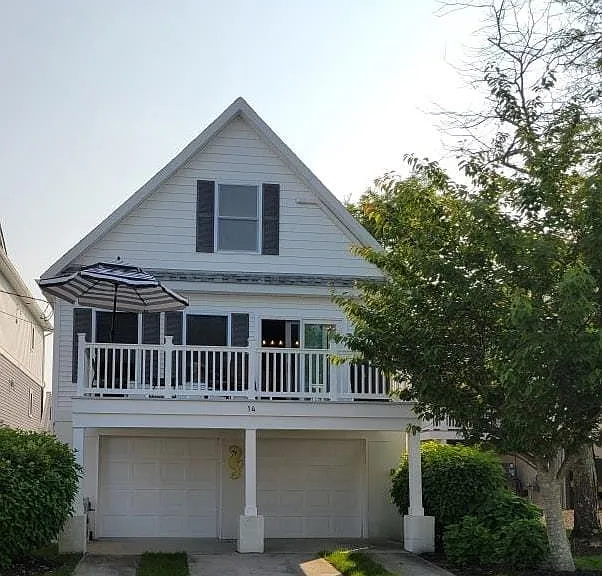 14 N Monroe Ave — Photo 1