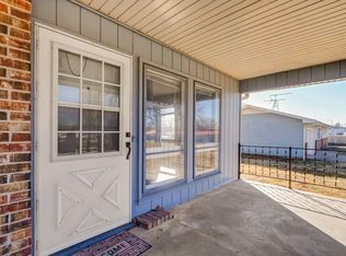 940 Wood St, Mount Vernon, MO 65712